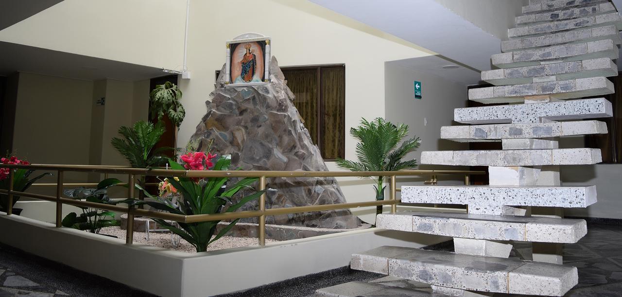 Hotel Reina Isabella Ипьялес Экстерьер фото